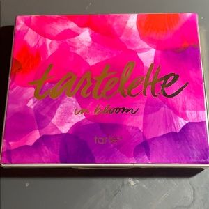 Tartelette in bloom